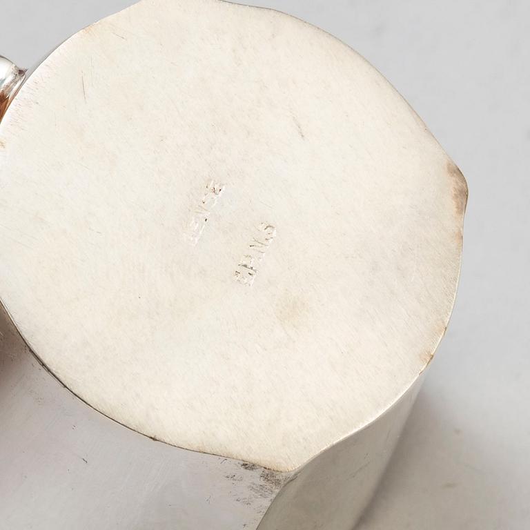 SIGVARD BERNADOTTE, nysilver, 28 st, punschbägare.