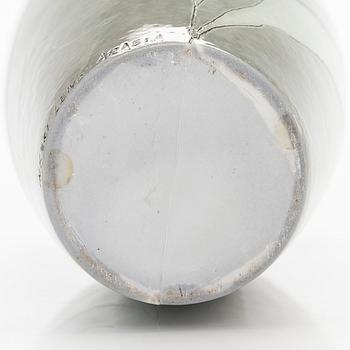 Inkeri Leivo, urna med lock, keramik, signerad Inkeri Leivo Arabia.