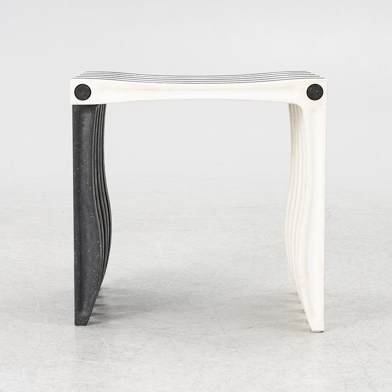 Shigeru Ban, stool/chair, "10-unit" system, Artek, 21st century.