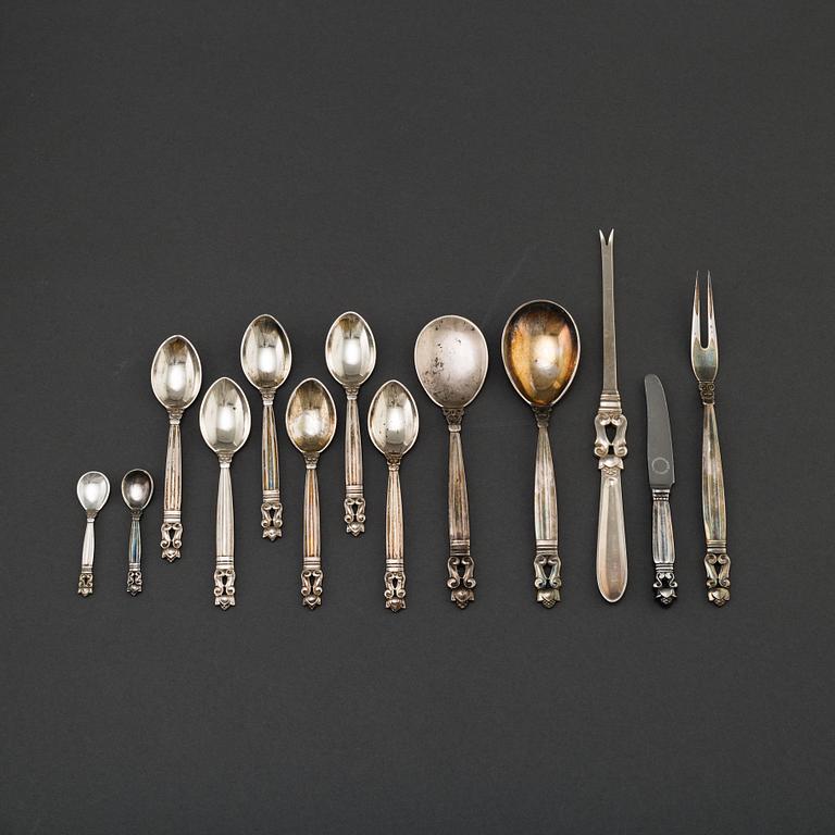 JOHAN ROHDE, 13 pieces of 'Konge/Acorn' silver cutlery from Georg Jensen, Denmark.