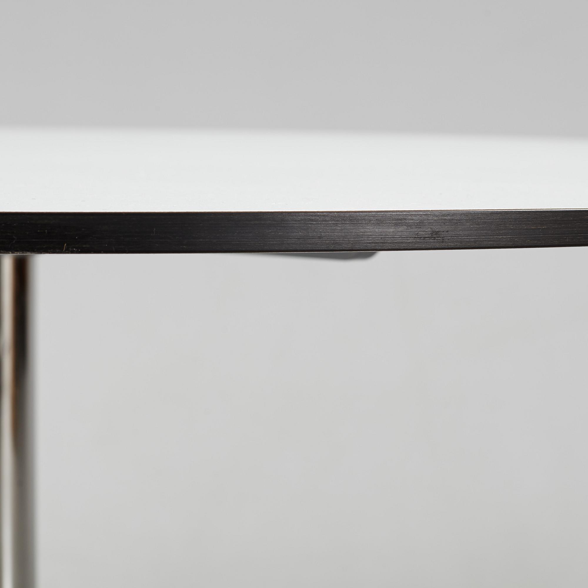 Gunilla Allard, matbord, "Cooper", Lammhults, samtida.