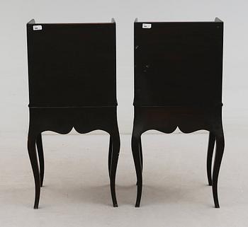 SÄNGBORD, 1 par, rokokostil, för Nationalmuseum, 1900-talets andra hälft.