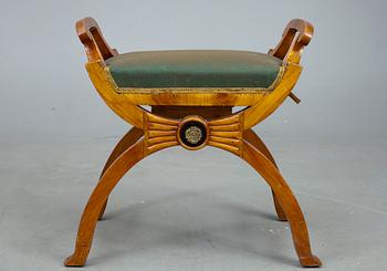 TABURETT, senempire, 1800-talets senare hälft.