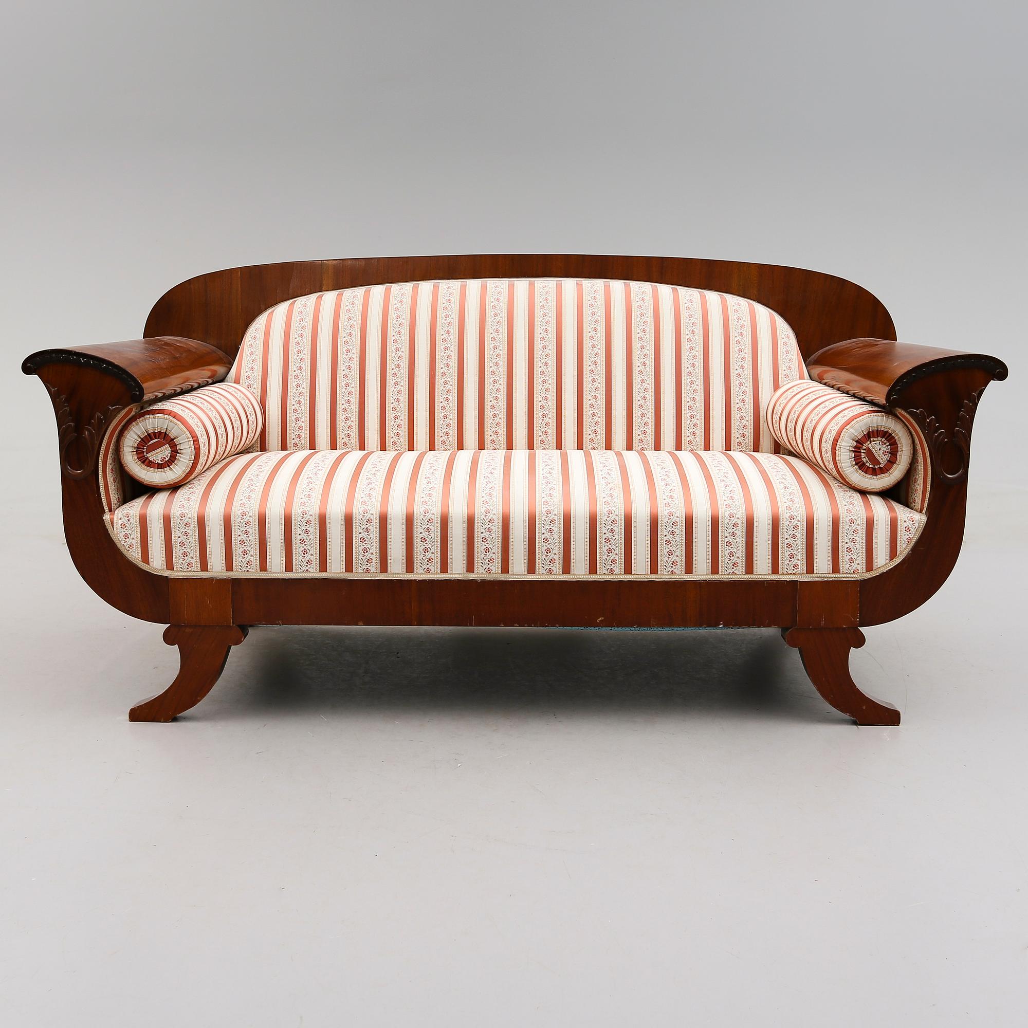 SOFFA, Karl Johan-stil, 1900-talets första hälft.