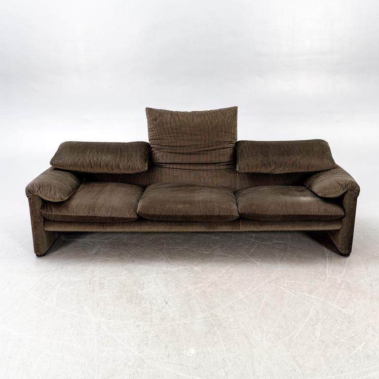 Vico Magistretti, sofa, "Maralunga" for Cassina designed in 1973.