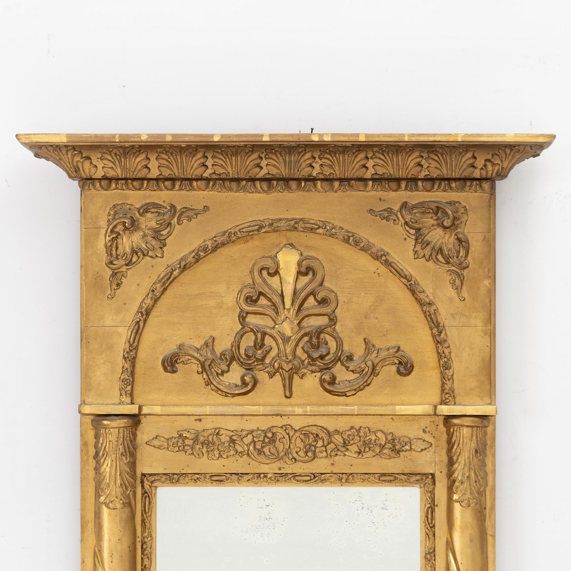 Spegel med konsolbord, senempire ca 1830-40-tal.