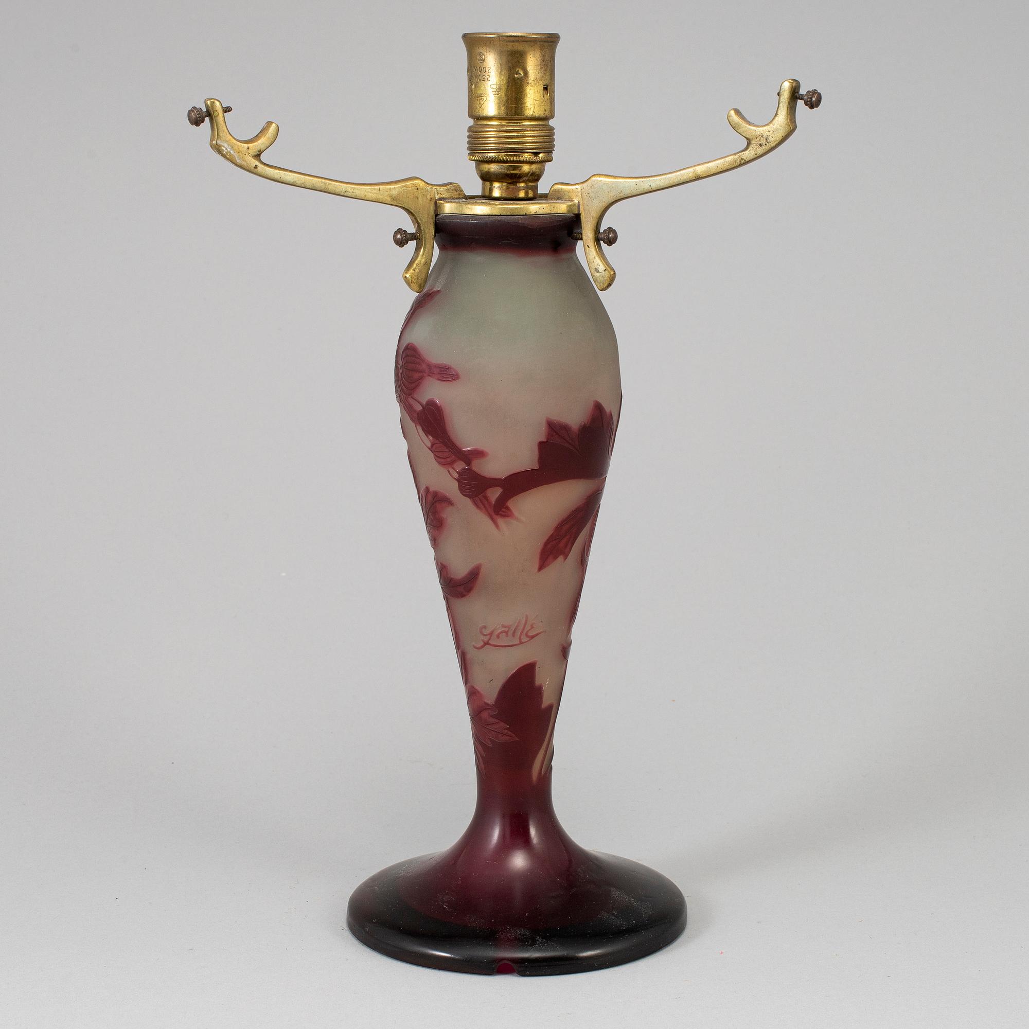 An Emile Gallé Art Nouveau cameo glass table lamp, Nancy, France.