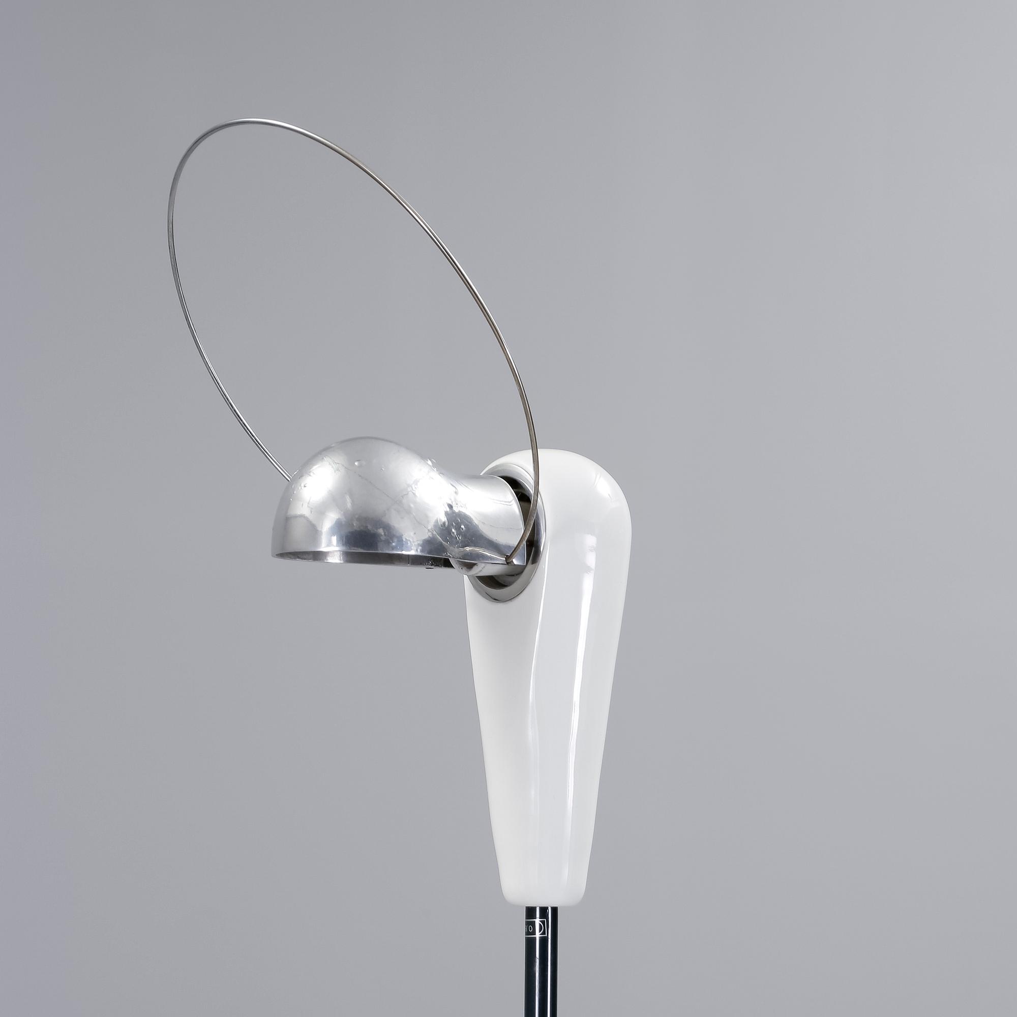 GOLVLAMPA, "Bi-Bip", Castiglioni, Flos. Formgiven 1977.