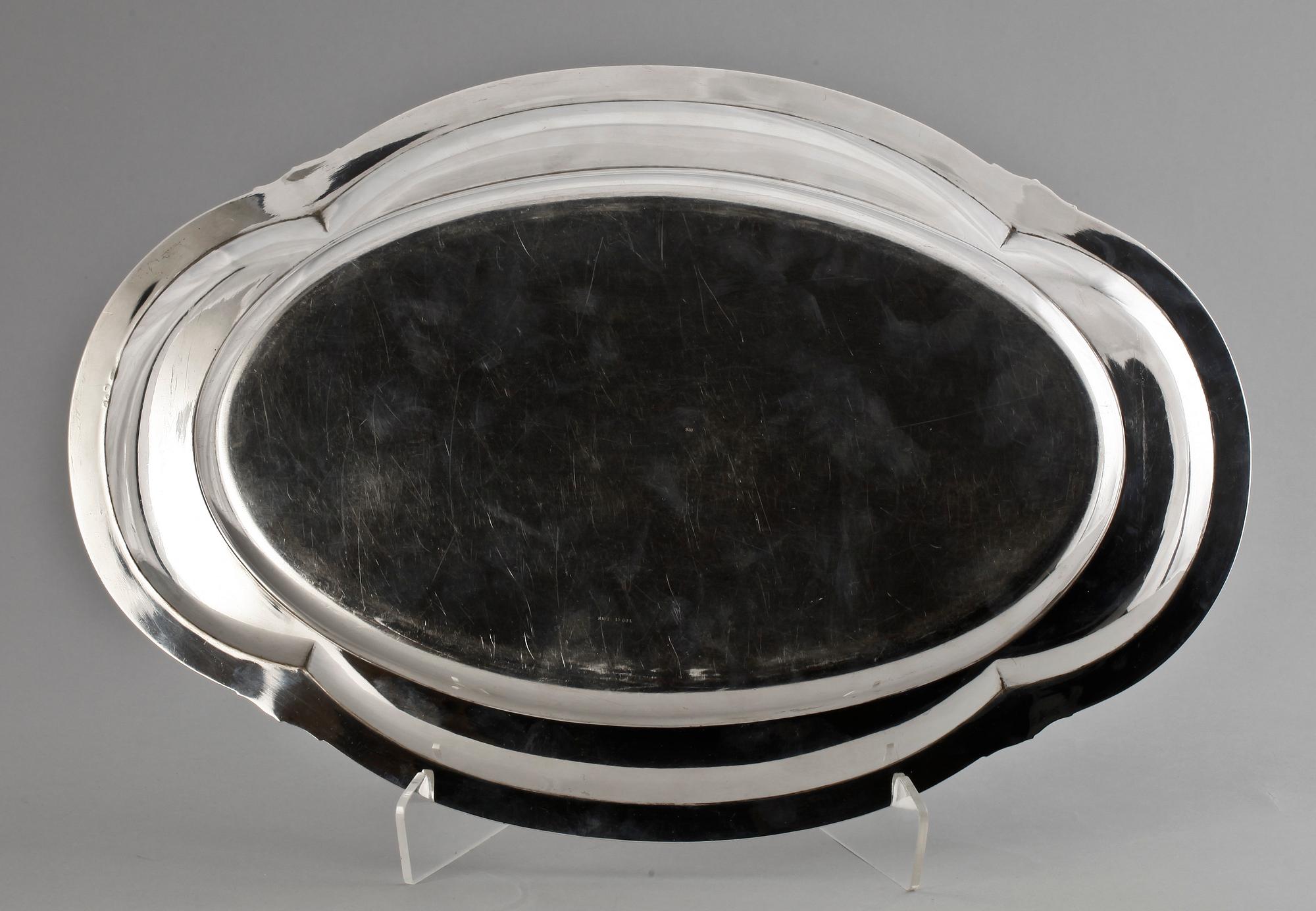 FAT, silver, 1900-tal. Vikt ca 1100 gram.