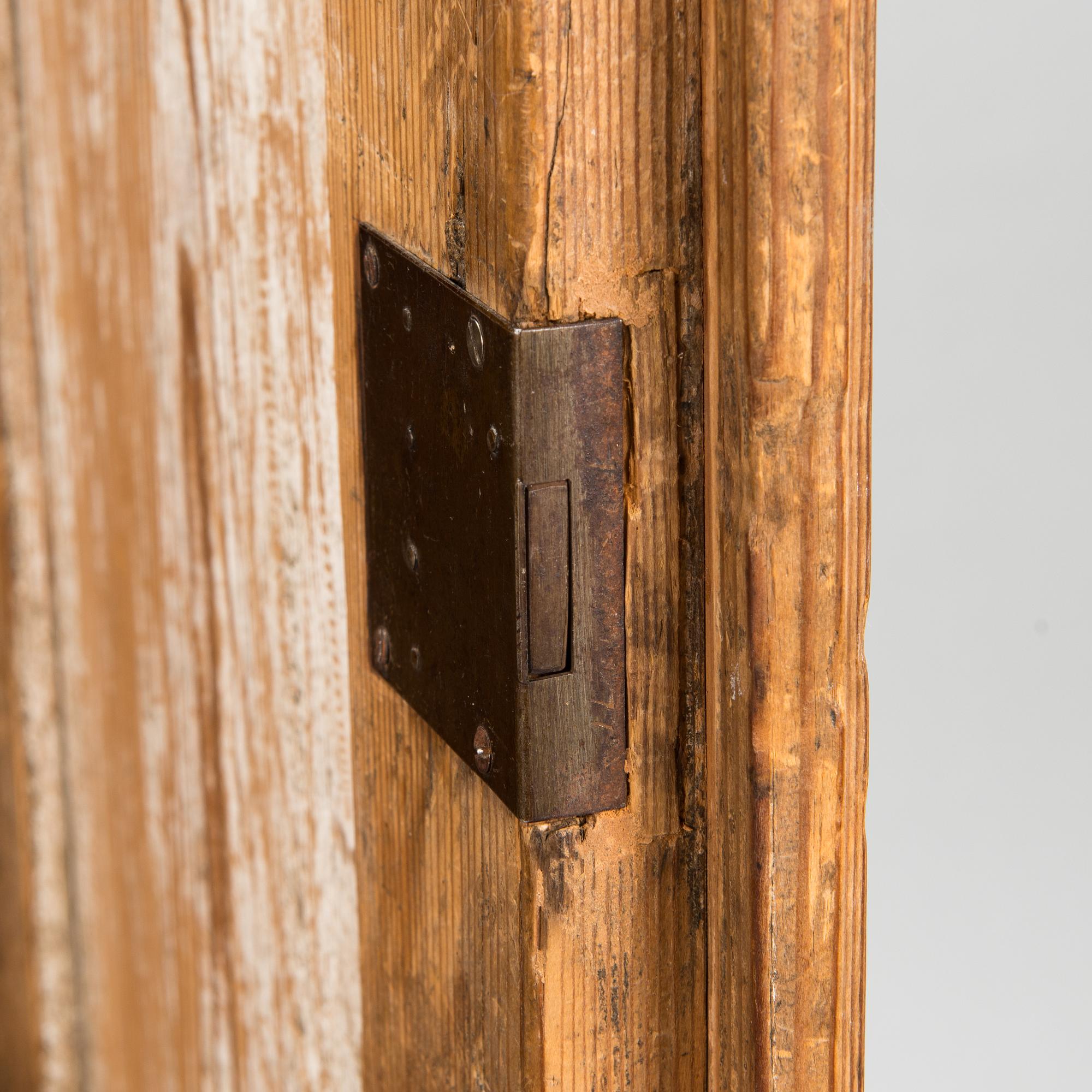 A 1805 dated cupboard marked EES ÅT.