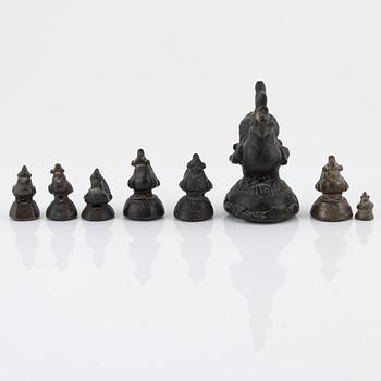 Eight bronze weights, Burma, 19th-20th century.