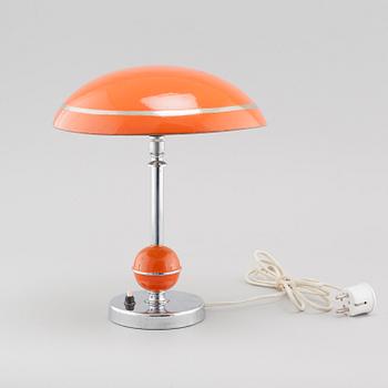 A table lamp from the first half of the 20th century.