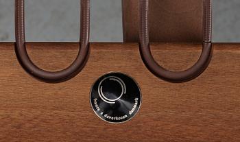 SOFFA, Peter Hvidt & Ola Mölgaard, France & Daverkosen, Danmark.