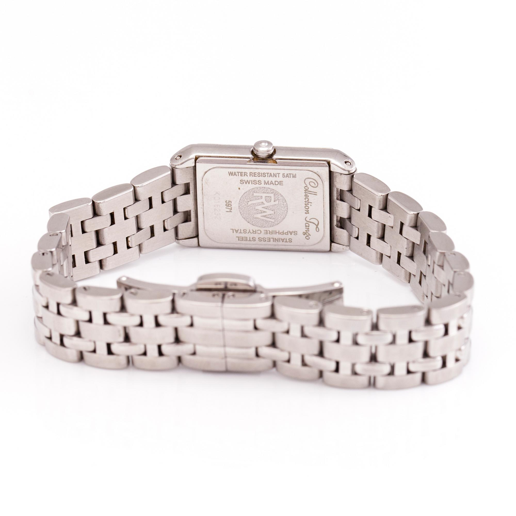 A Raymond Weil 'Tango' wrist watch. 18.6 mm.