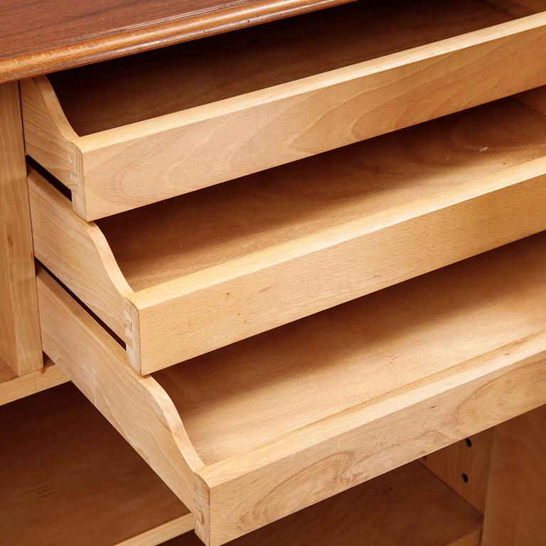 Sideboard, Paul Persson & Söner, Möbelaffär, Karlstad, 1940/50-tal.