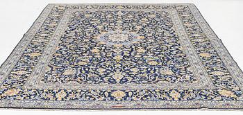 A Kashan carpet, c. 357 x 253 cm.