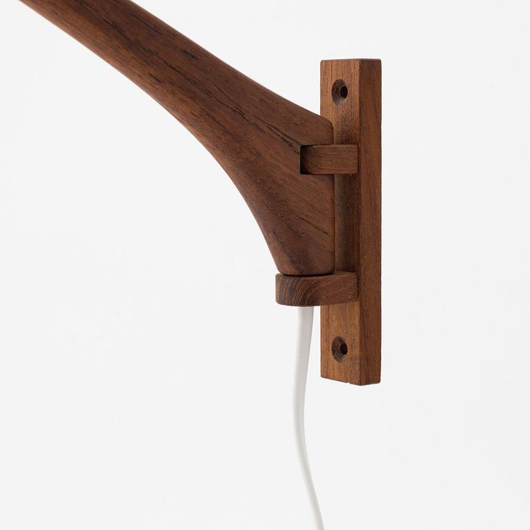 Uno & Östen Kristiansson, a teak and glass wall light, Luxus, Vittsjö.