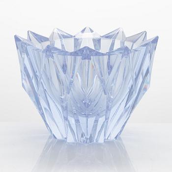 Aimo Okkolin, a 'Water Lily' bowl, signed Aimo Okkolin, Riihimäen Lasi oy.