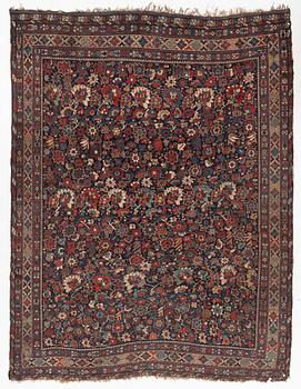 A antique Shiraz/Khamseh carpet, 305 x 230 cm.