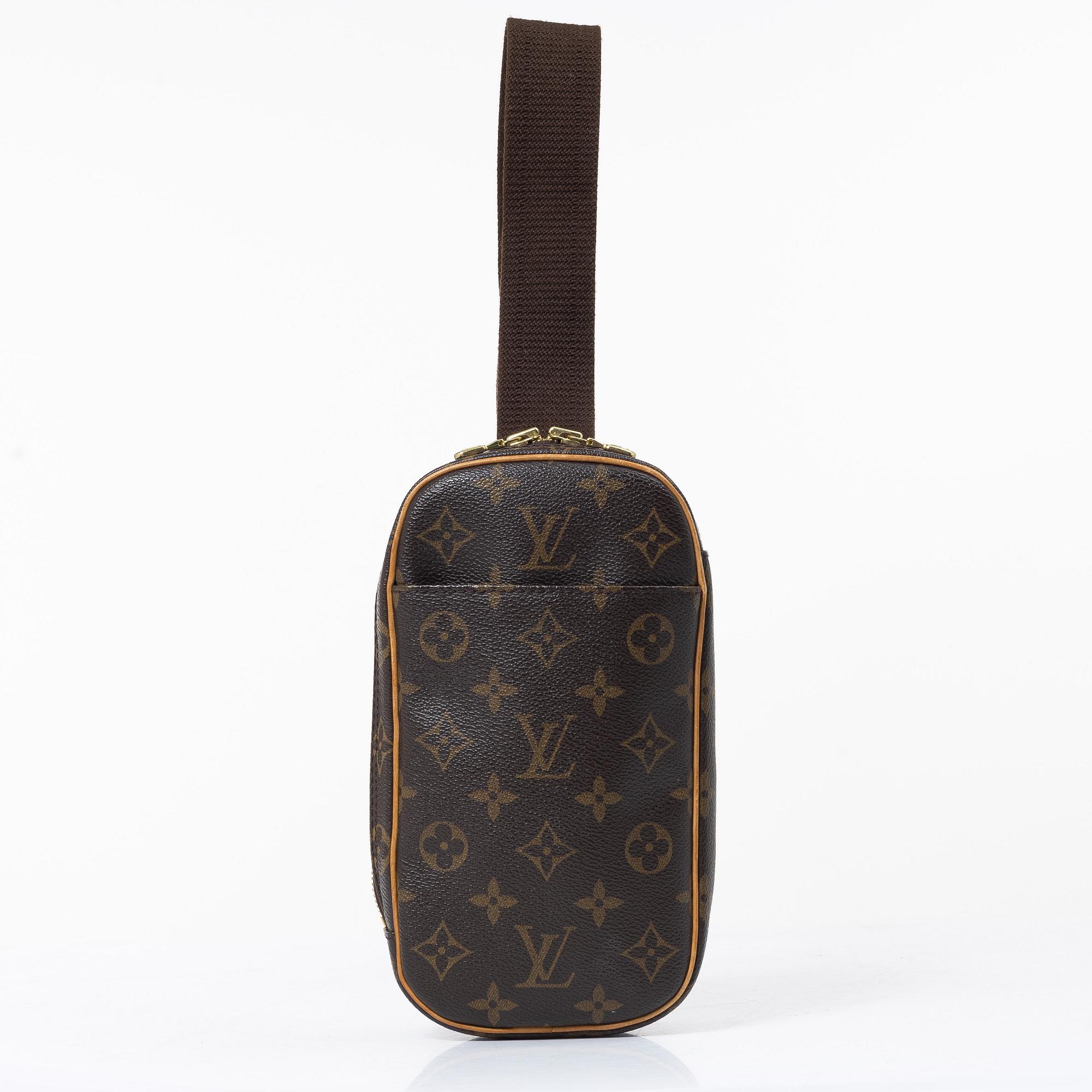 Louis Vuitton, a belt bag, 'Ganju', 2009.