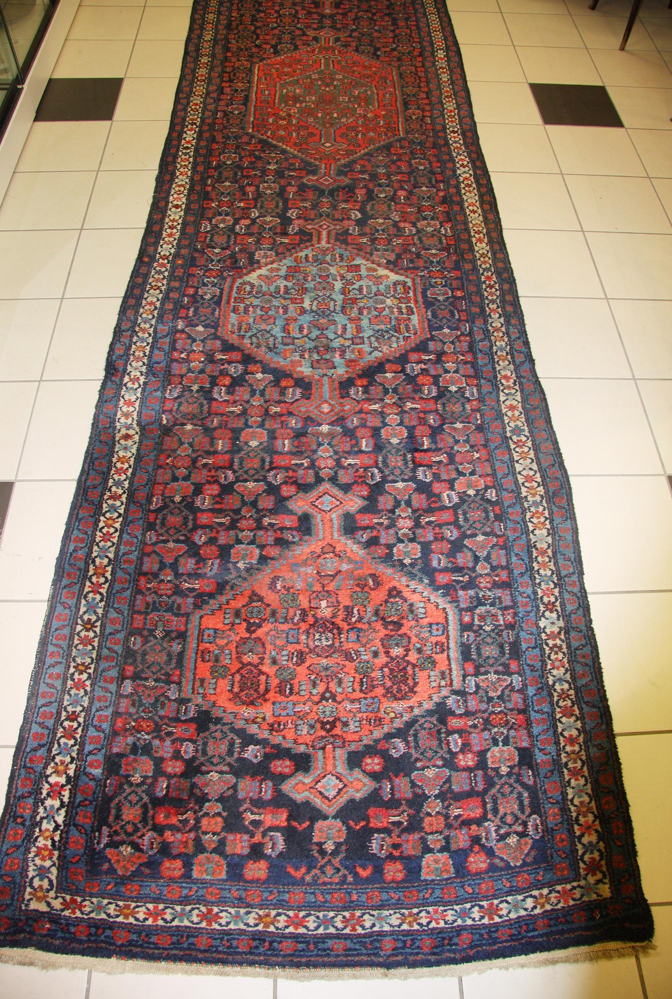 GALLERIMATTA, Hamadan, 537 x 106.