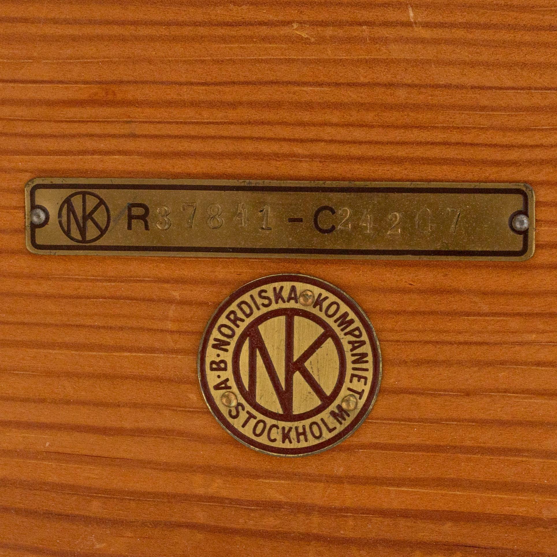 Biblioteksbord, Nordiska kompaniet 1934.