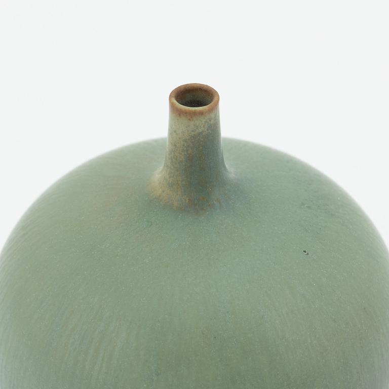 Berndt Friberg, a stoneware vase, Gustavsberg studio 1958.