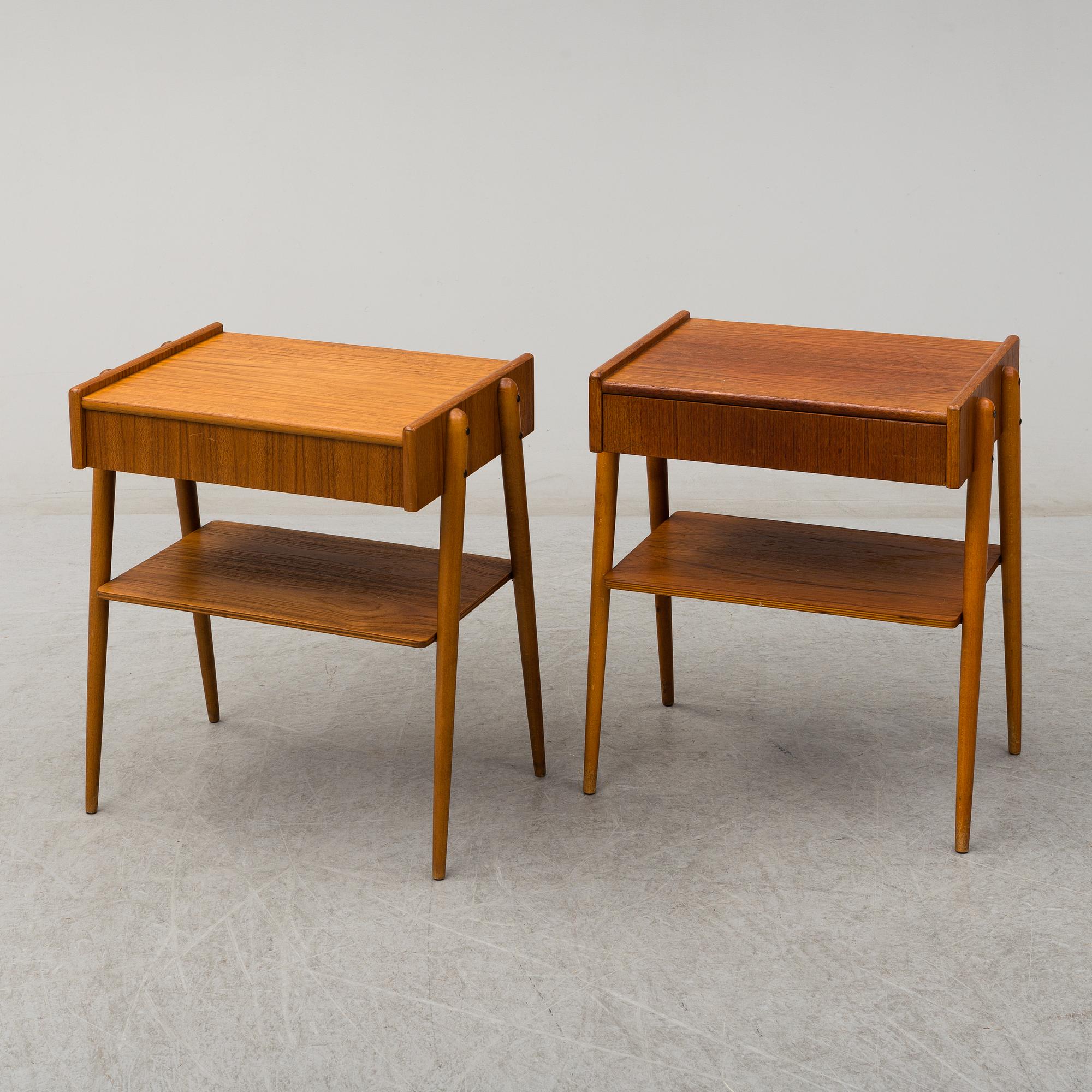 SÄNGBORD, ett par, AB Carlström & Co, Bjärnum, 1950/60-tal.