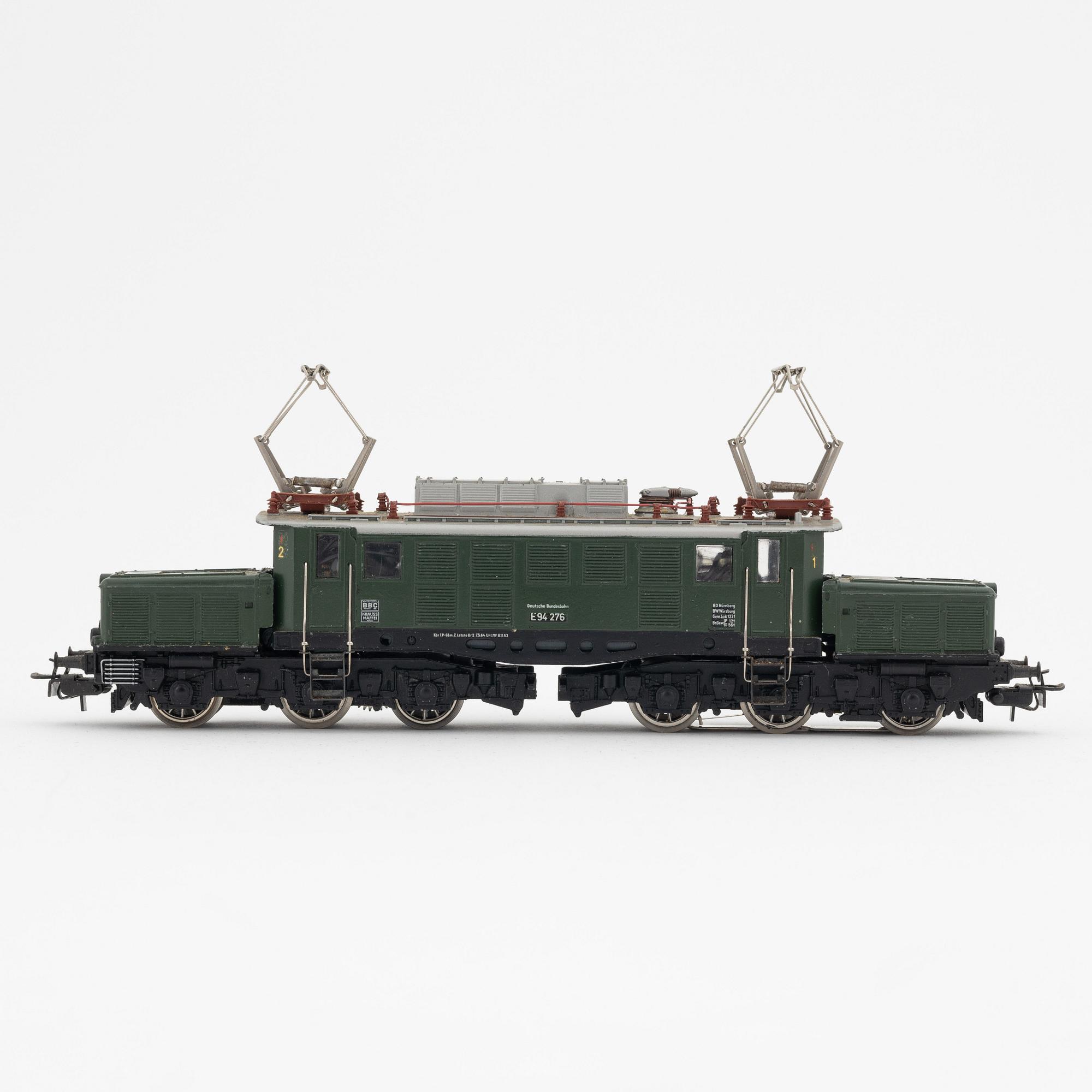 Märklin, a model 3022 electrical locomotive, gauge H0.