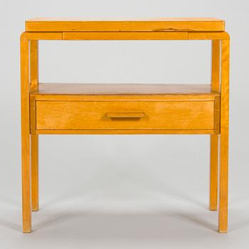 Alvar Aalto, an early 1930s '87' table for O.Y. Huonekalu- ja Rakennustyötehdas A.B.