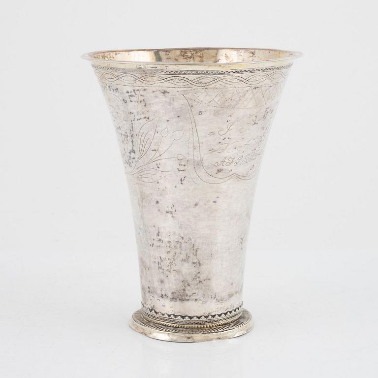 A Swedish silver beaker, mark of Lars Magnus Kallerström, Kalmar 1784.