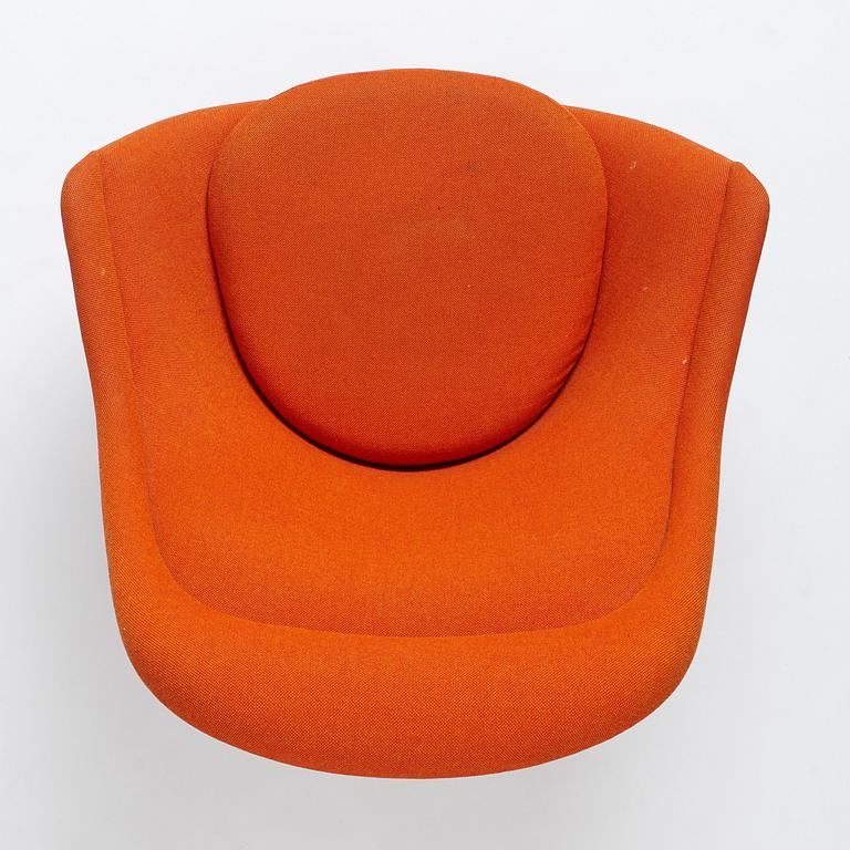 Warren Platner, a model "1705" easy chair, for Knoll International, post 1962.