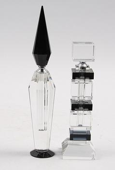 PARFYMFLAKONGER, 2 st, glas, sent 1900-tal.