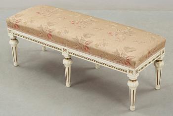 TABURETT, gustaviansk stil, 1900-tal.