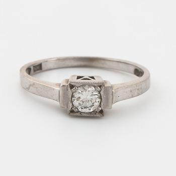 A brilliant cut diamond ring by Ceson, Göteborg, 1971.