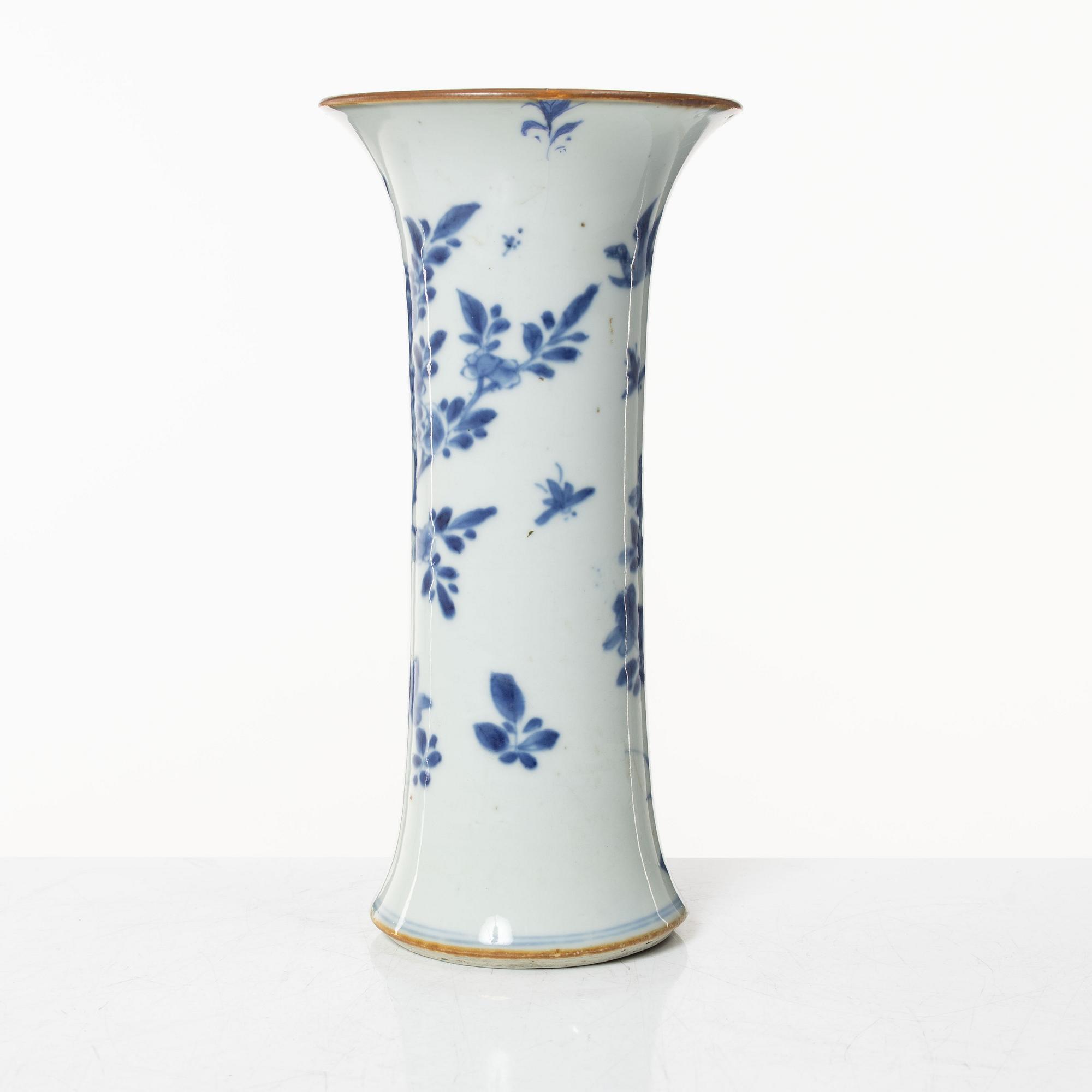 Vas, porslin, Qingdynastin, Kina, 1700-tal.