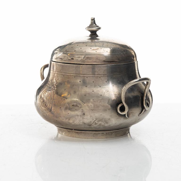 A French silver sugarbowl, mark of Linzeler, Paris, France, second half of the 19th Century.