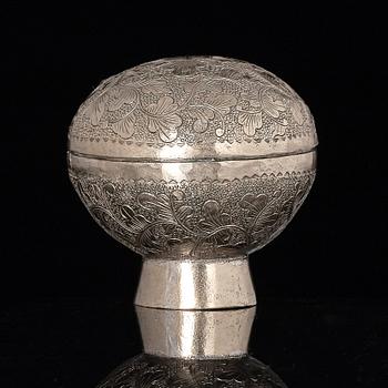 A silver box with cover, Tang dynasty (618-907).