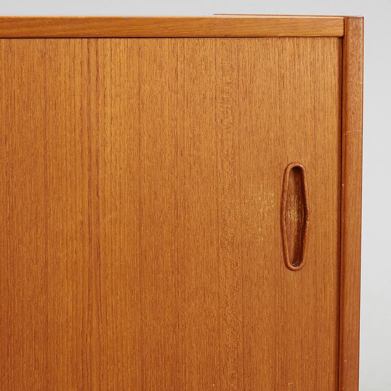 Nils Jonsson, sideboard, Bra Bohag, Hugo Troeds, Bjärnum.