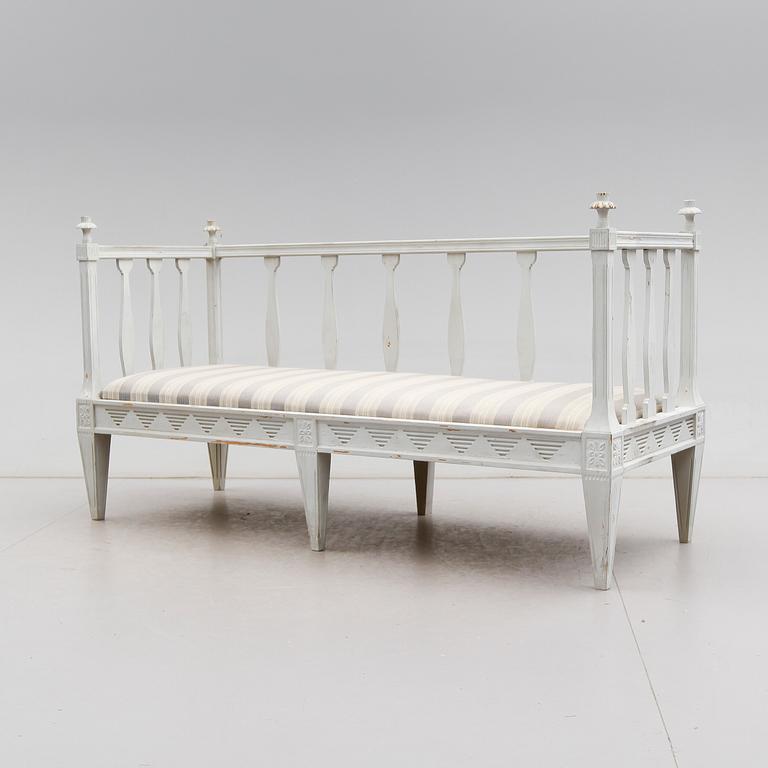 SOFFA, gustaviansk stil, 1900-talets första hälft.