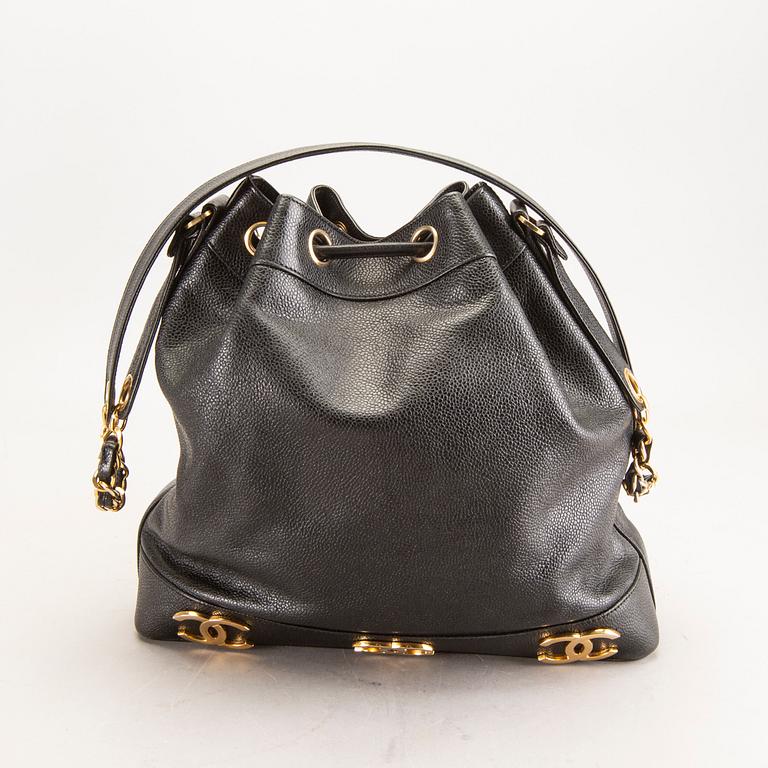 Chanel,.
