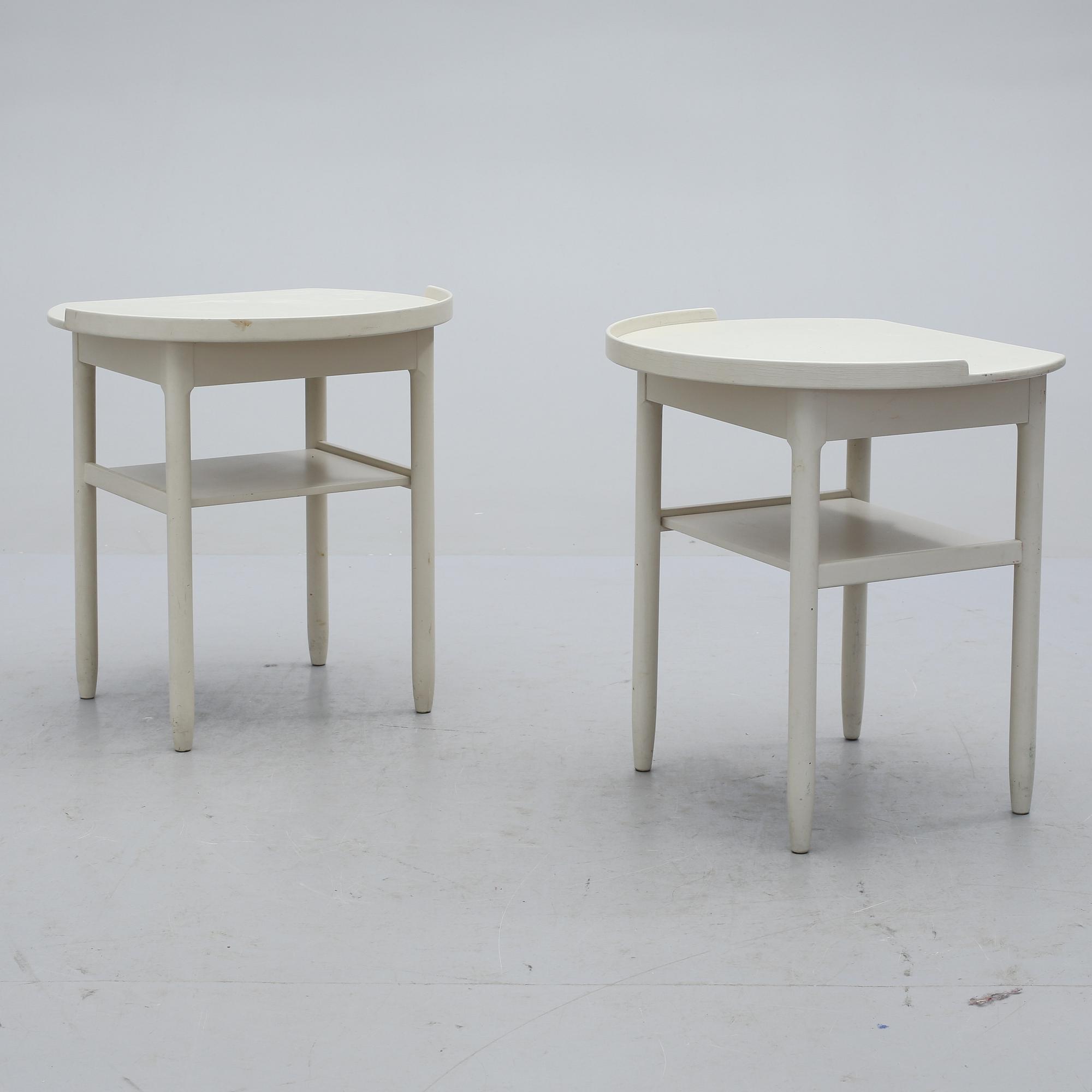 SÄNGBORD, ett par, Sven Engström och Gunnar Myrstrand, Bodafors, 1900-talets andra hälft.