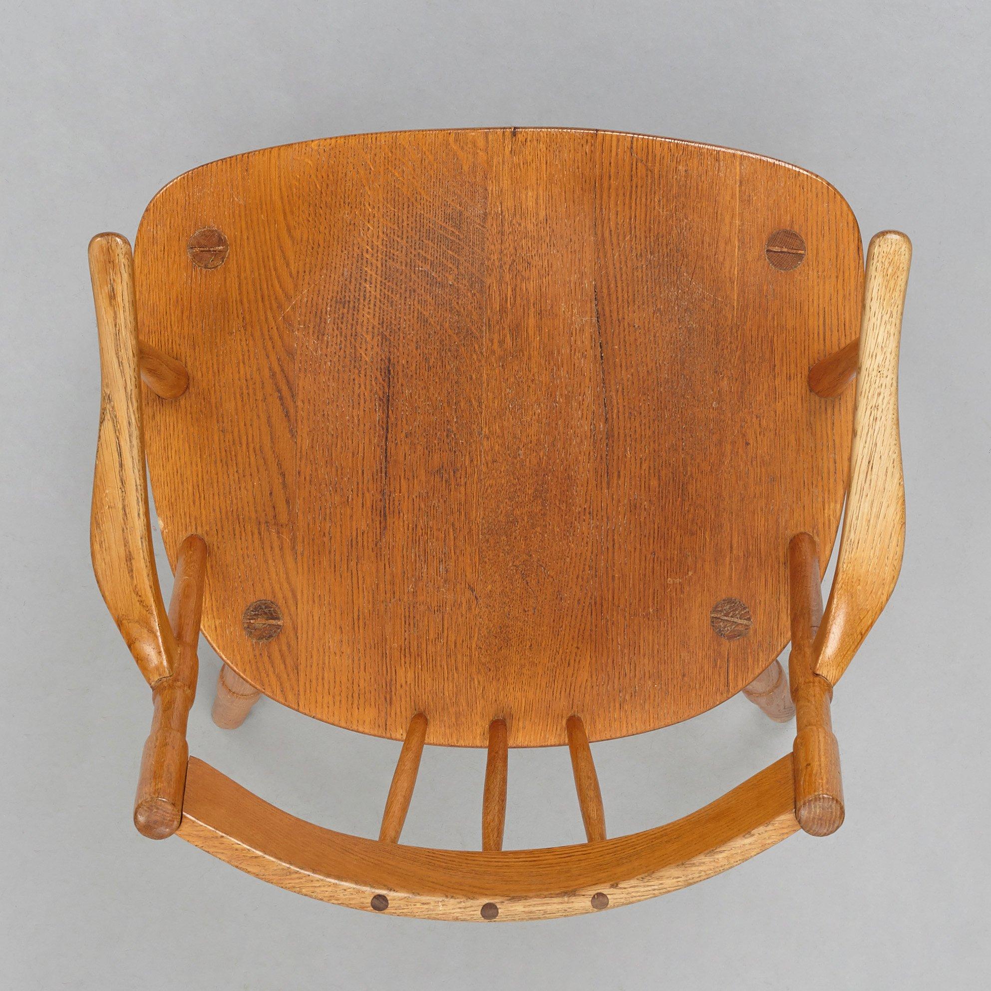 HANS J WEGNER, a "Windsor" chair for Mikael Lauersen, Denmark, 1940's.