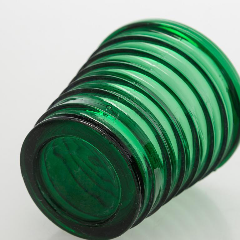 Aino Aalto, drinking glasses, 4 pcs, model 4052, and plate 'Bölgeblick', Karhula Glassworks, 1930s.