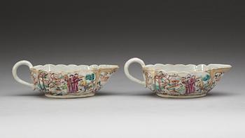 A pair of famille rose sauce boats, Qing dynasty, Qianlong (1736-95).