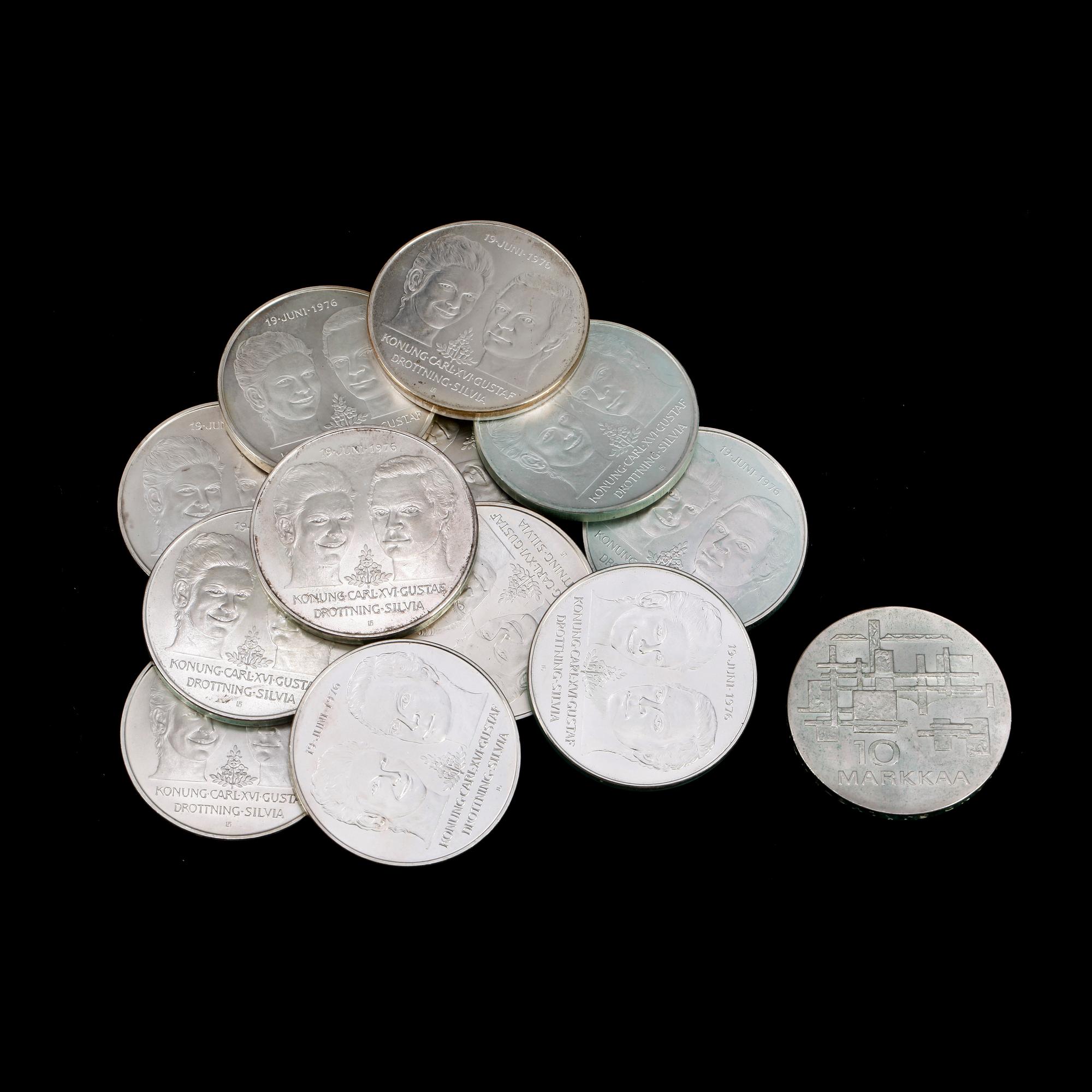 SILVERMYNT, 13 st, Kung Carl XVI Gustav, Drottning Silvia, 19 juni 1976. Totalvikt 327 gr.