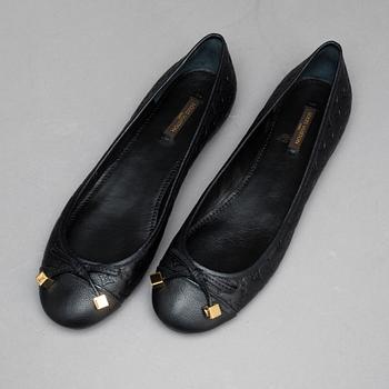 A pair of "Debbie Flat", Louis Vuitton shoes.