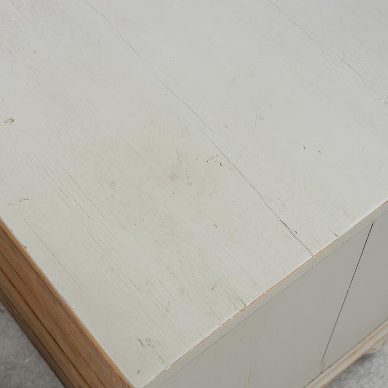 A sideboard from around the year 1900.