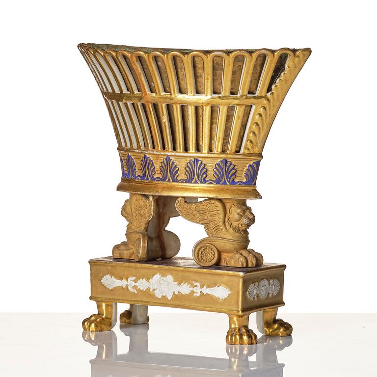 Uppsatsskål, porslin. Empire, 1800-tal.