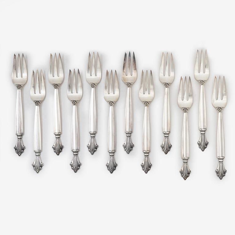 Twelve fruit/dessert forks, silver, Georg Jensen, Denmark, 1925-32.